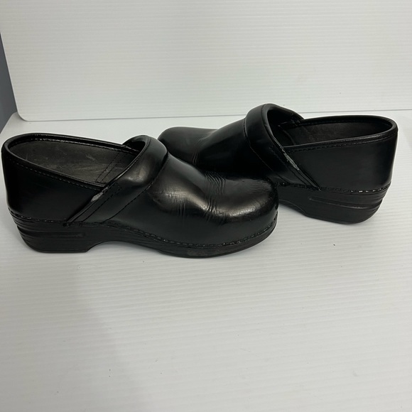 Dansko Shiny Black clogs women’s size 39 - Picture 5 of 13